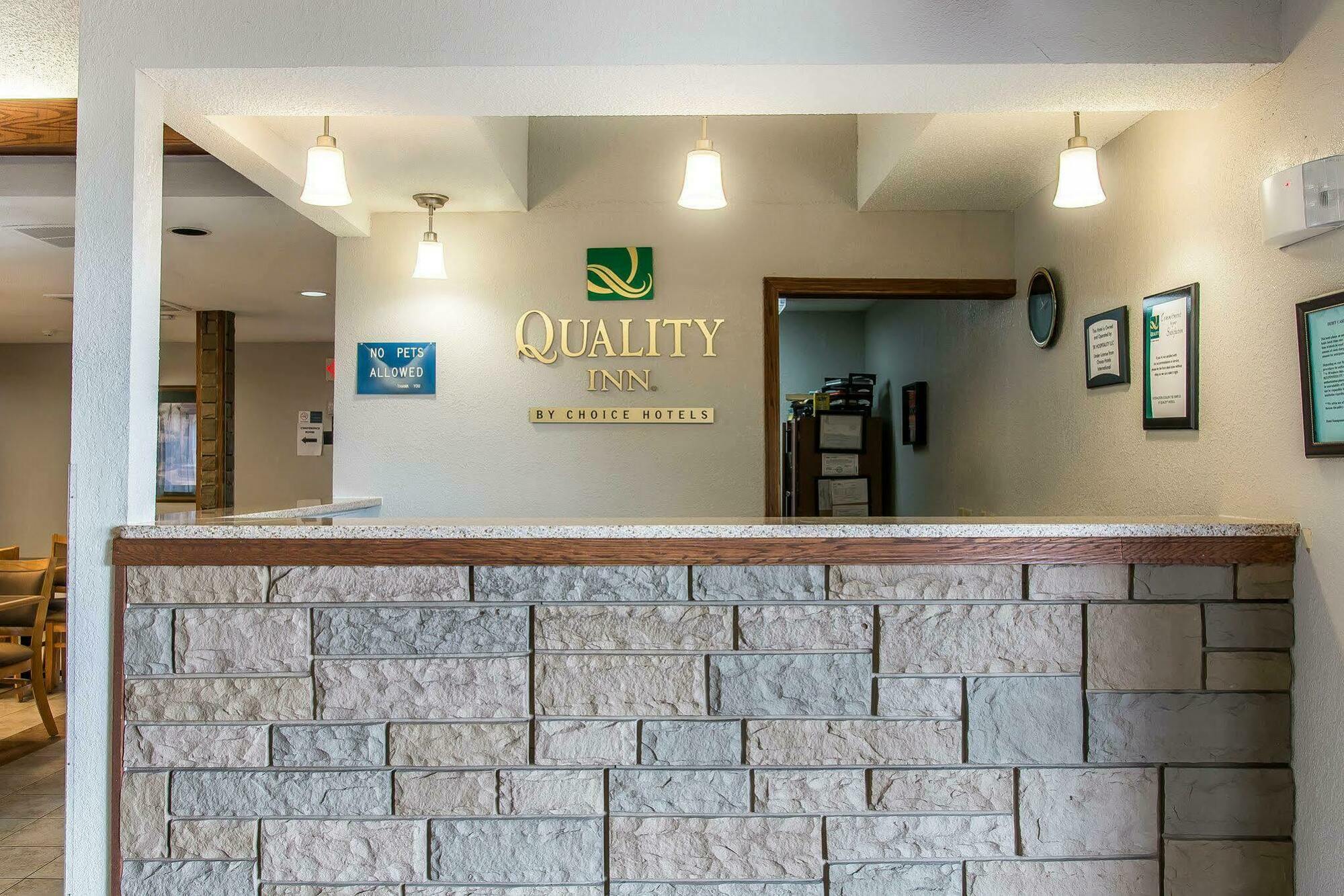 クオリティー イン アッパー サンダスキー Upper Sandusky エクステリア 写真