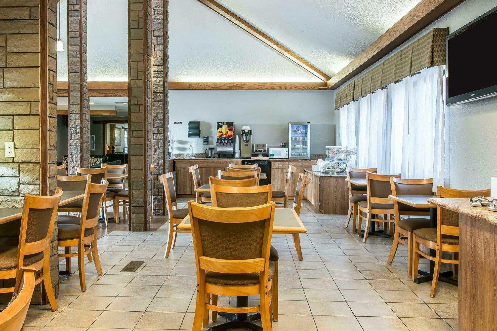 クオリティー イン アッパー サンダスキー Upper Sandusky エクステリア 写真